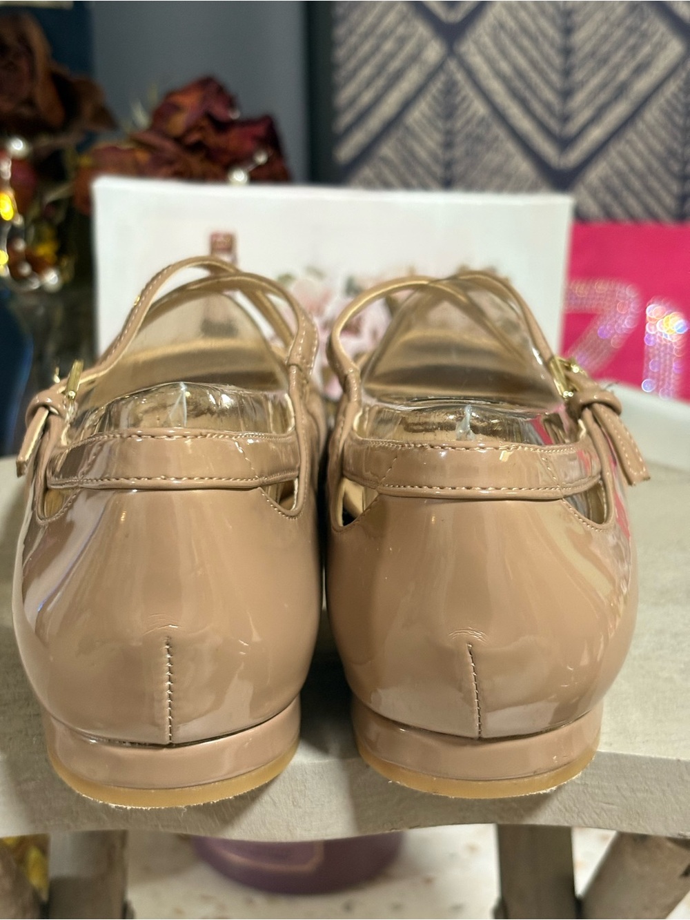 Nine West Osteria Pointed Toe Flats
Size 8.5 M - Picture 7 of 17